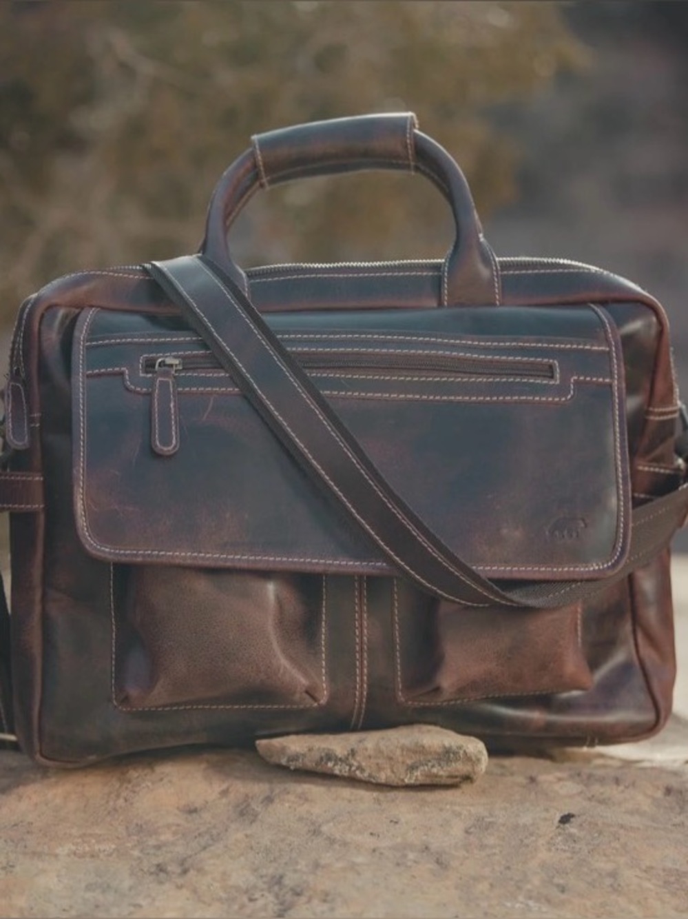 Kodiak Buffalo Leather Pilot Bag